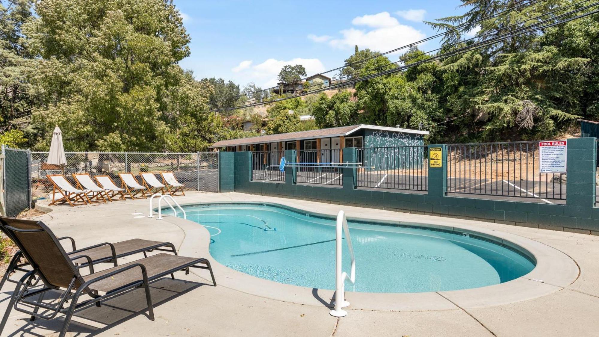 The Heather Sequoia Motel Rm 4 Three Rivers Esterno foto