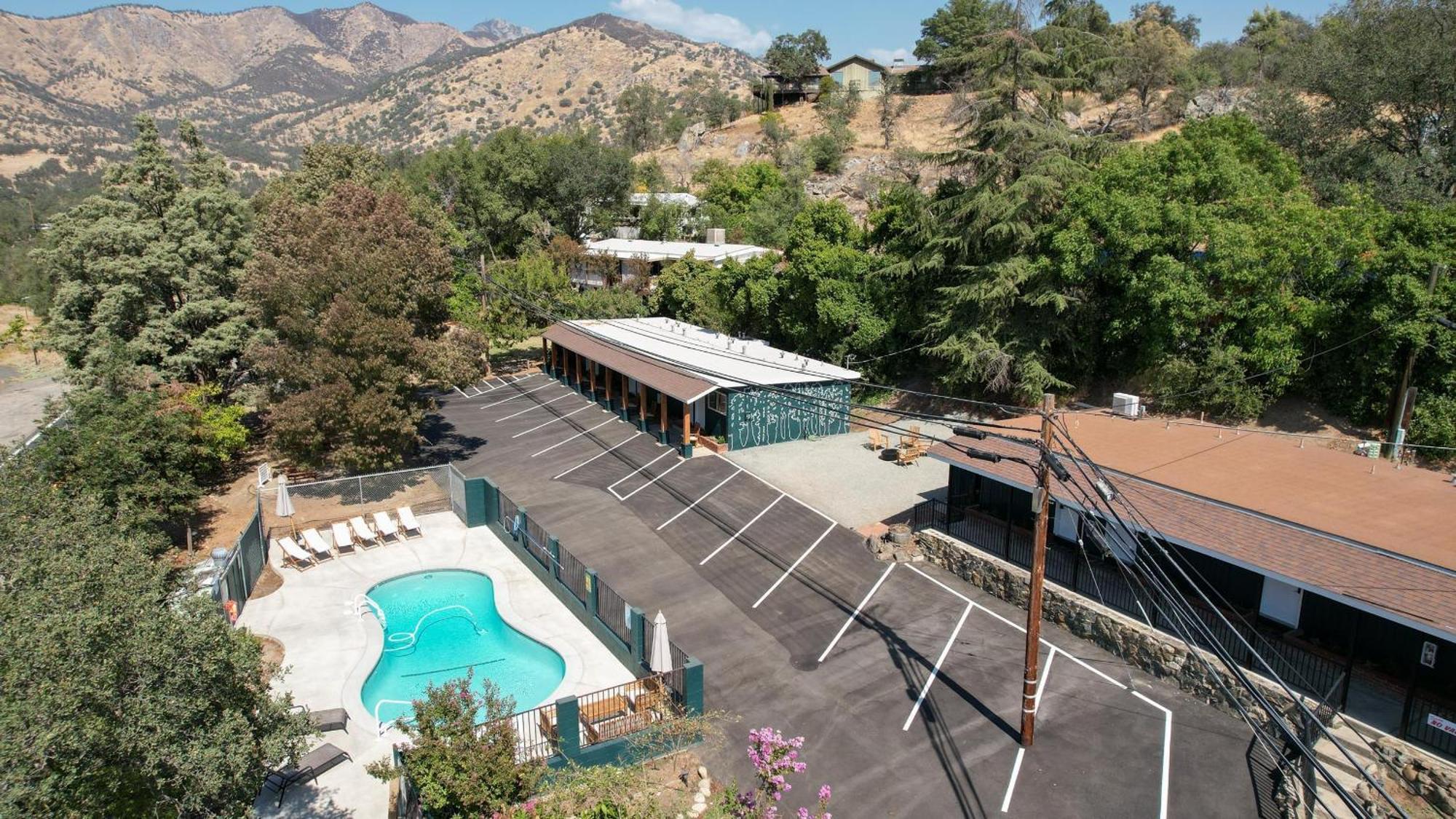 The Heather Sequoia Motel Rm 4 Three Rivers Esterno foto
