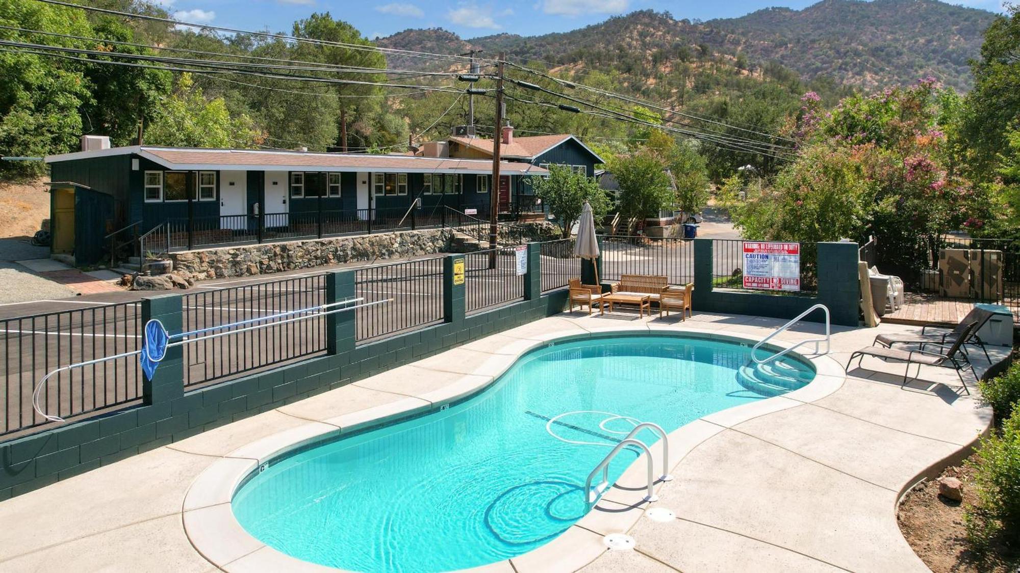 The Heather Sequoia Motel Rm 4 Three Rivers Esterno foto